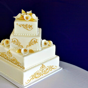 simply, decadent, cake, cakes, devoted, cincinnati, dayton, ohio, wedding, magazine, website, directory, vendors